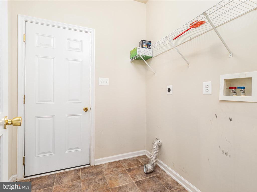 208 SPANISH OAK ROAD