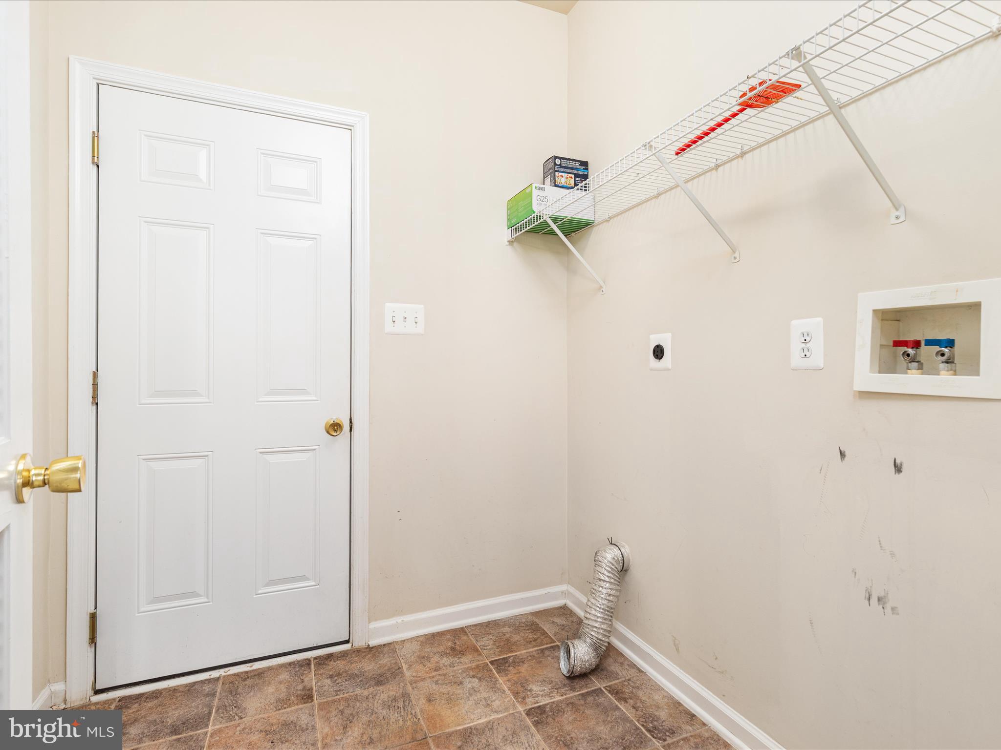 208 SPANISH OAK ROAD