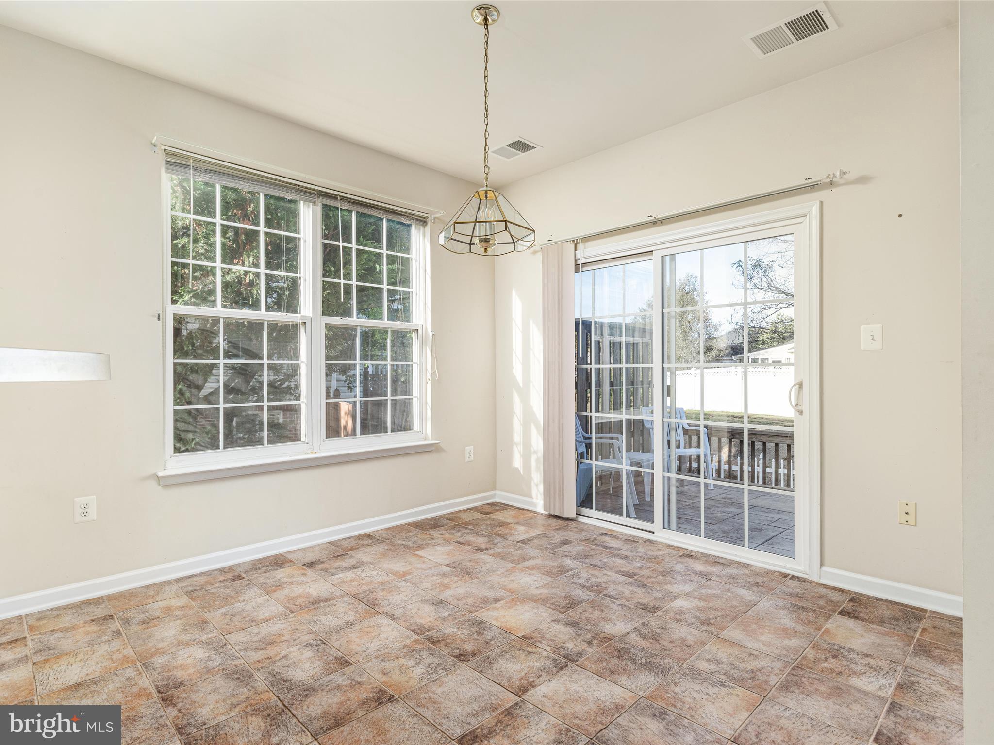 208 SPANISH OAK ROAD