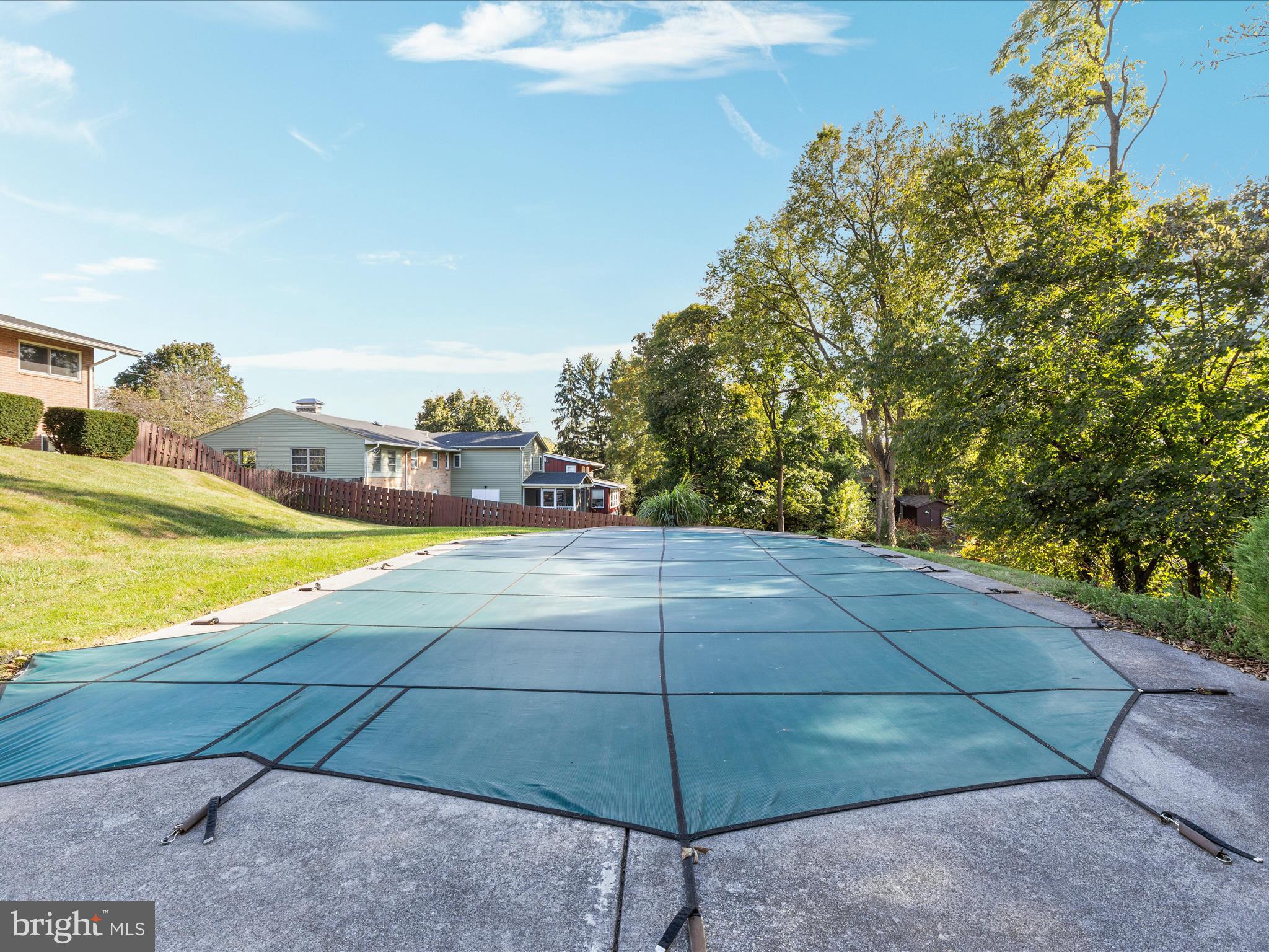 138 COUNTRY CLUB CIRCLE