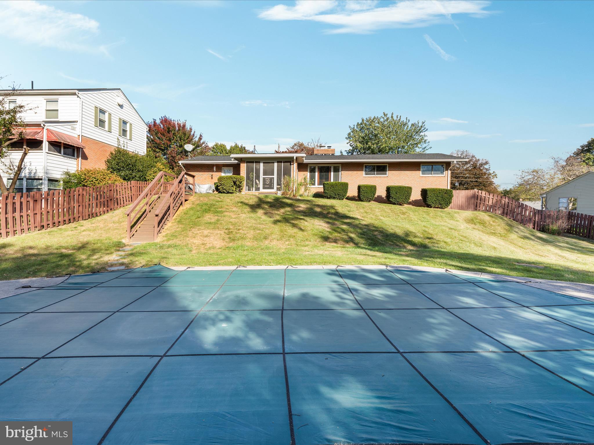 138 COUNTRY CLUB CIRCLE