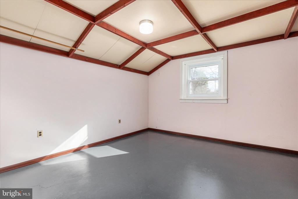113 WILLIAMSON ROAD