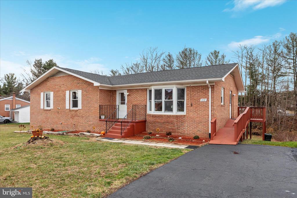 113 WILLIAMSON ROAD
