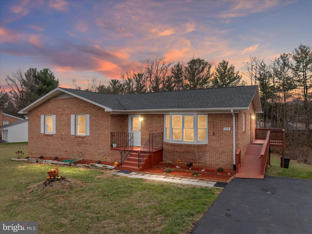 113 WILLIAMSON ROAD