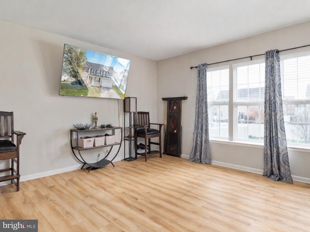123 FREDERICKSBURG DRIVE
