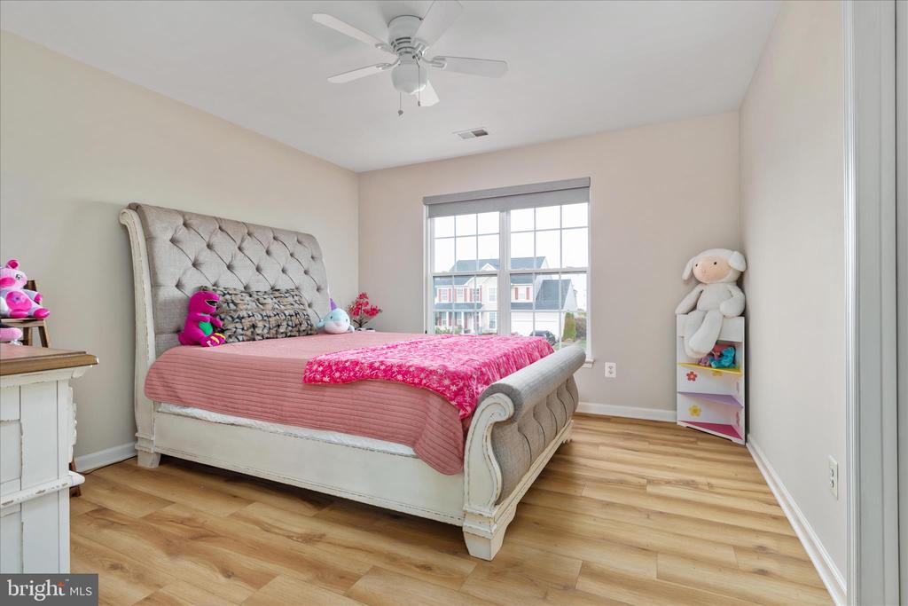 123 FREDERICKSBURG DRIVE