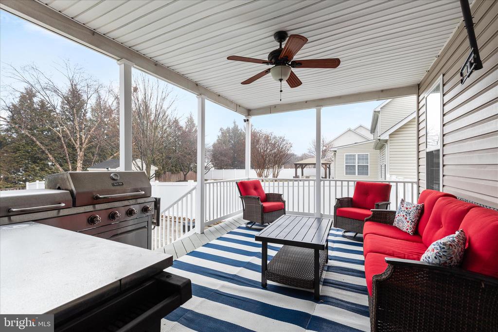 105 BARNSTON COURT