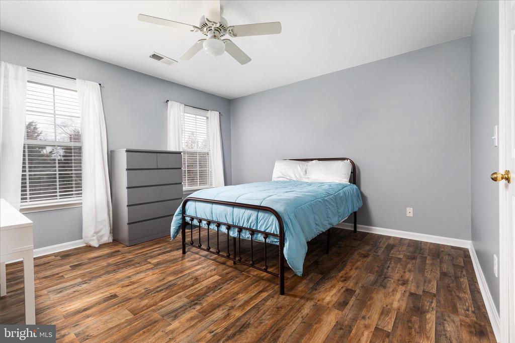 105 BARNSTON COURT