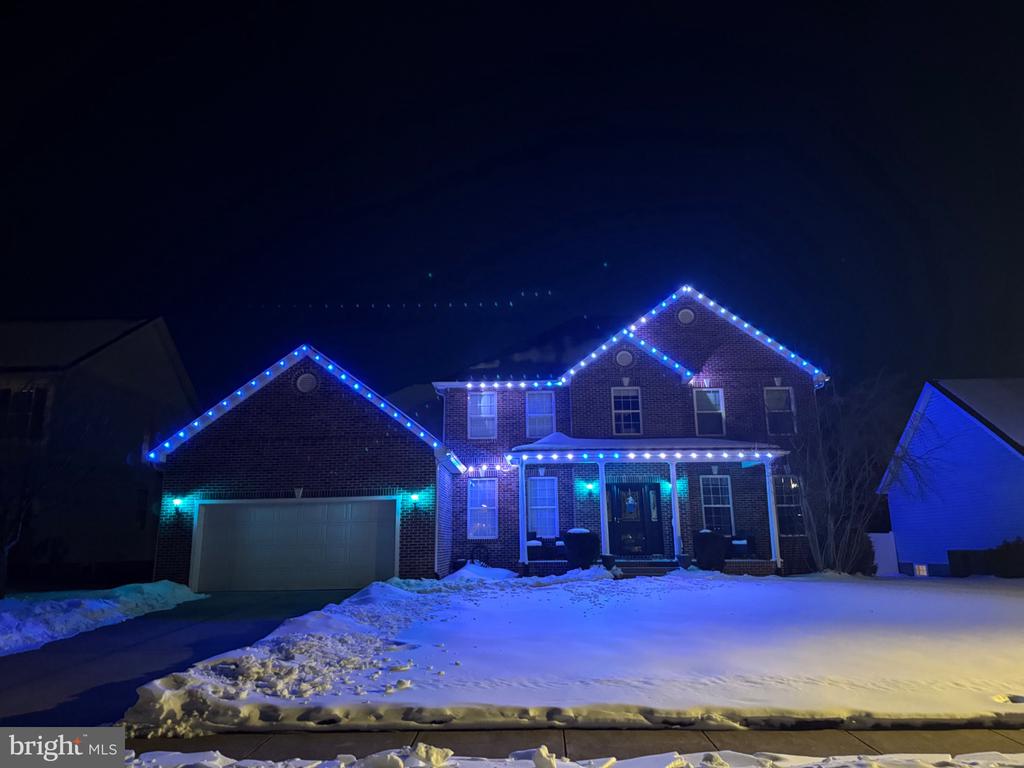 105 BARNSTON COURT