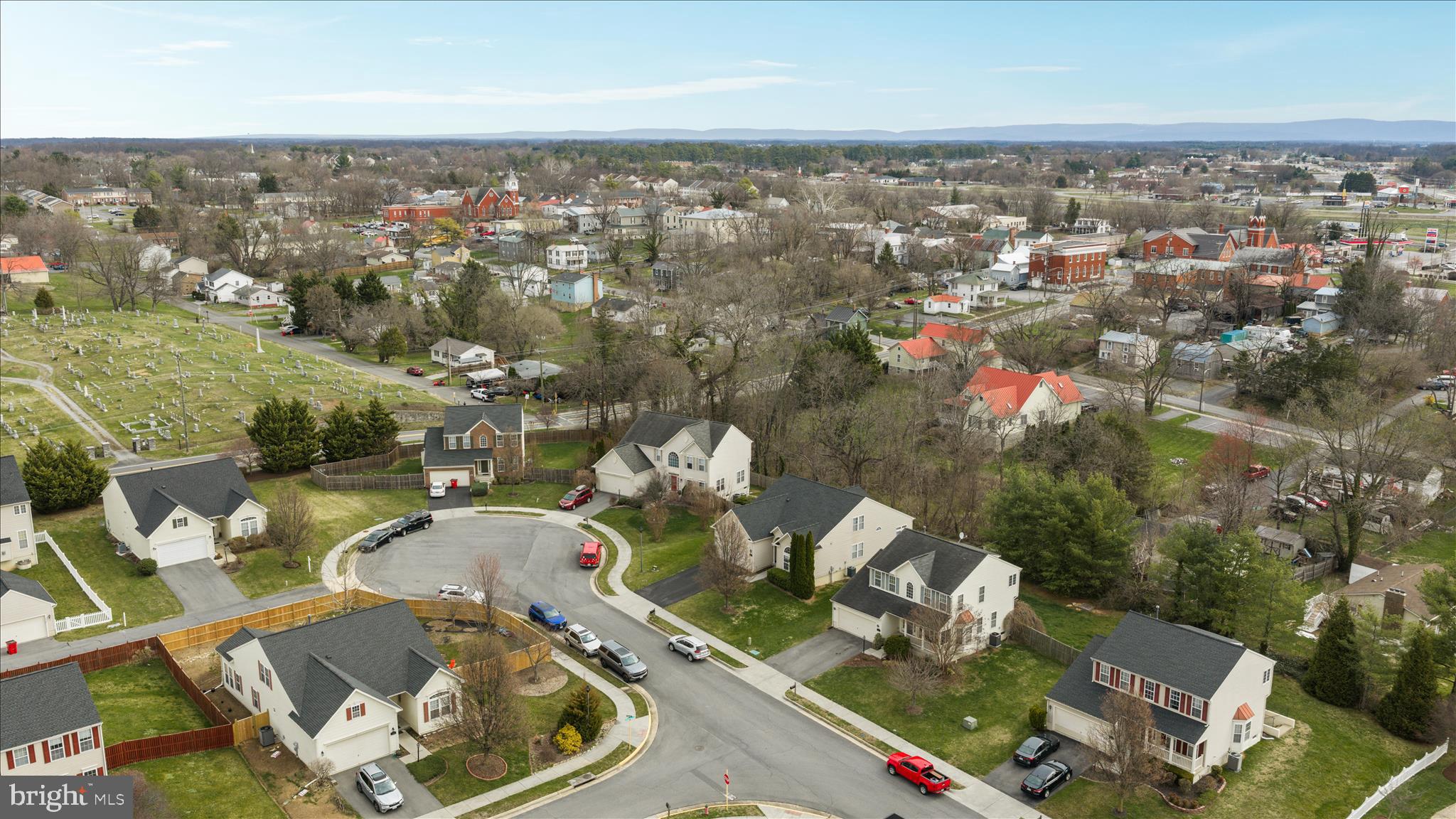 222 STEPHENS RUN STREET