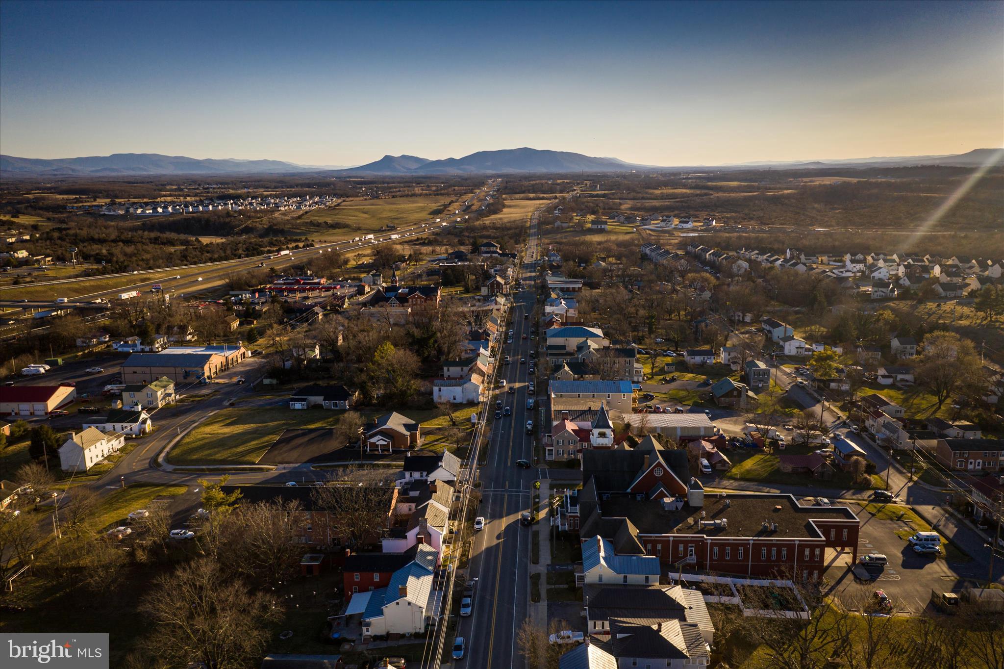 222 STEPHENS RUN STREET