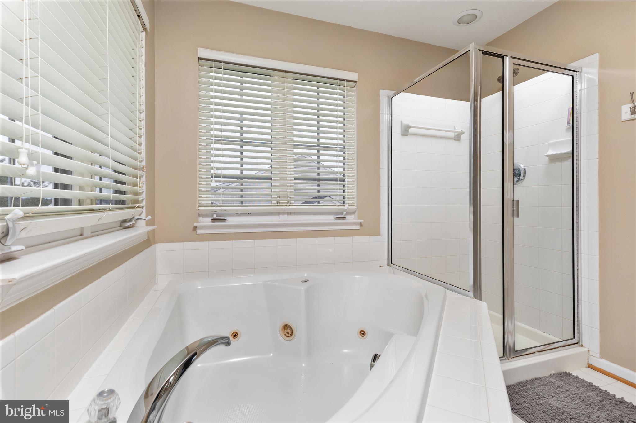 222 STEPHENS RUN STREET