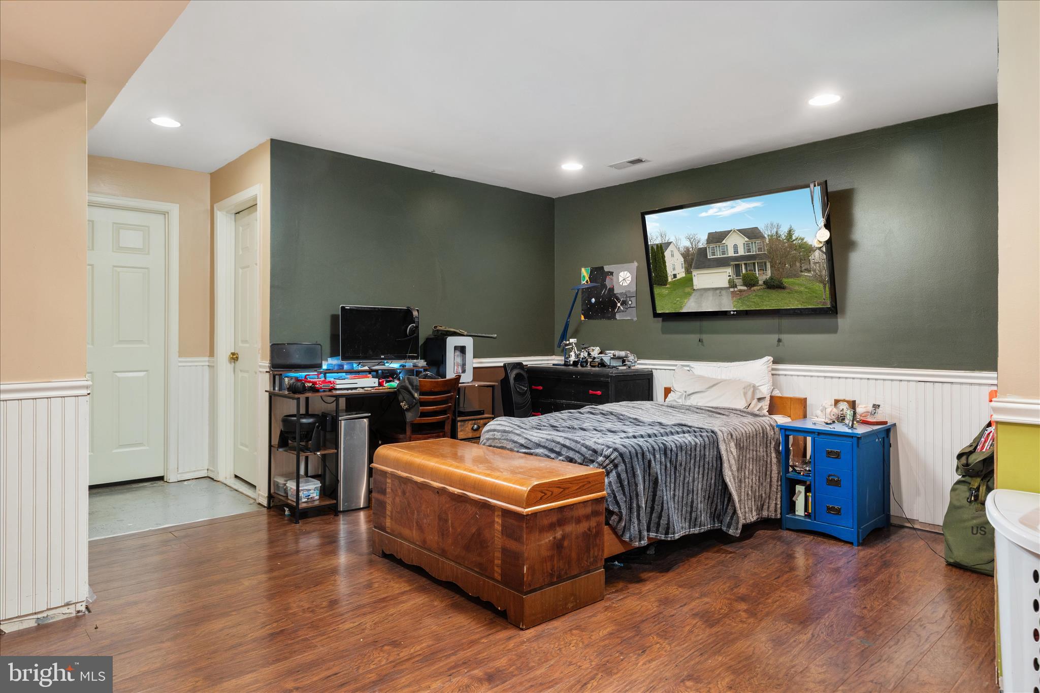 222 STEPHENS RUN STREET