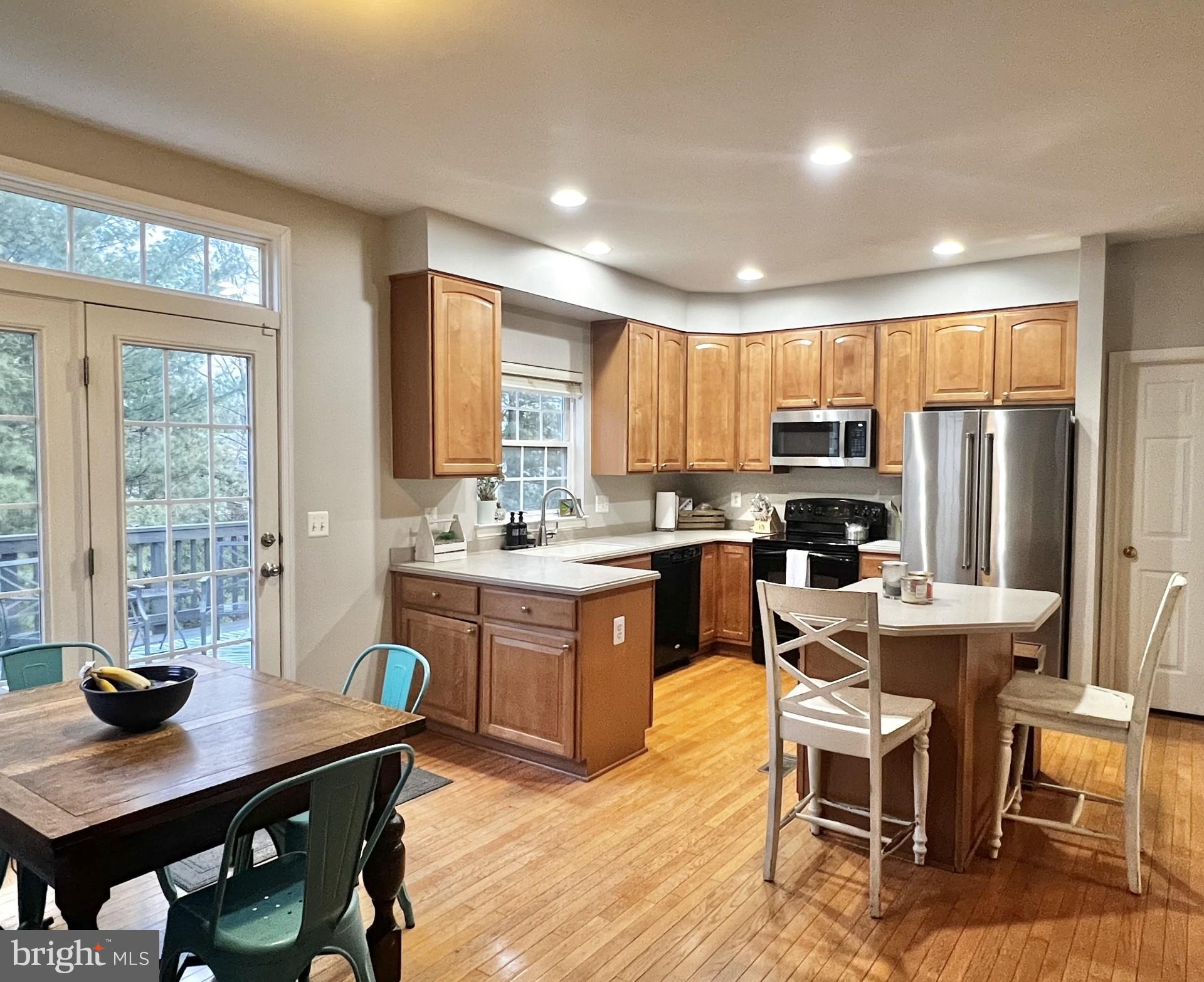 222 STEPHENS RUN STREET