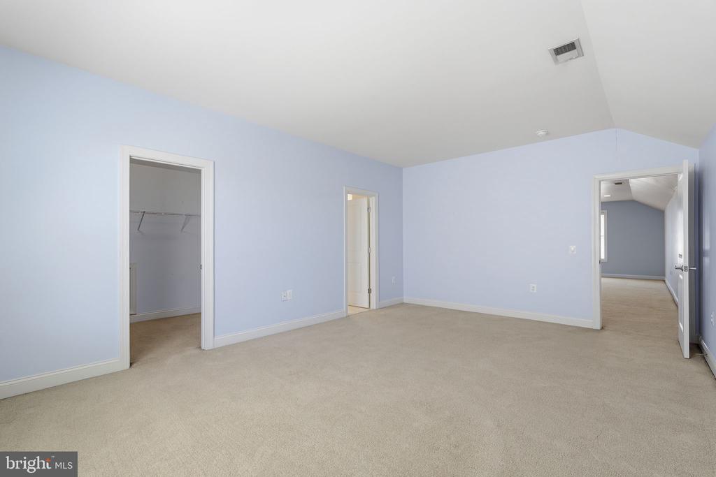 117 HARVESTER DRIVE