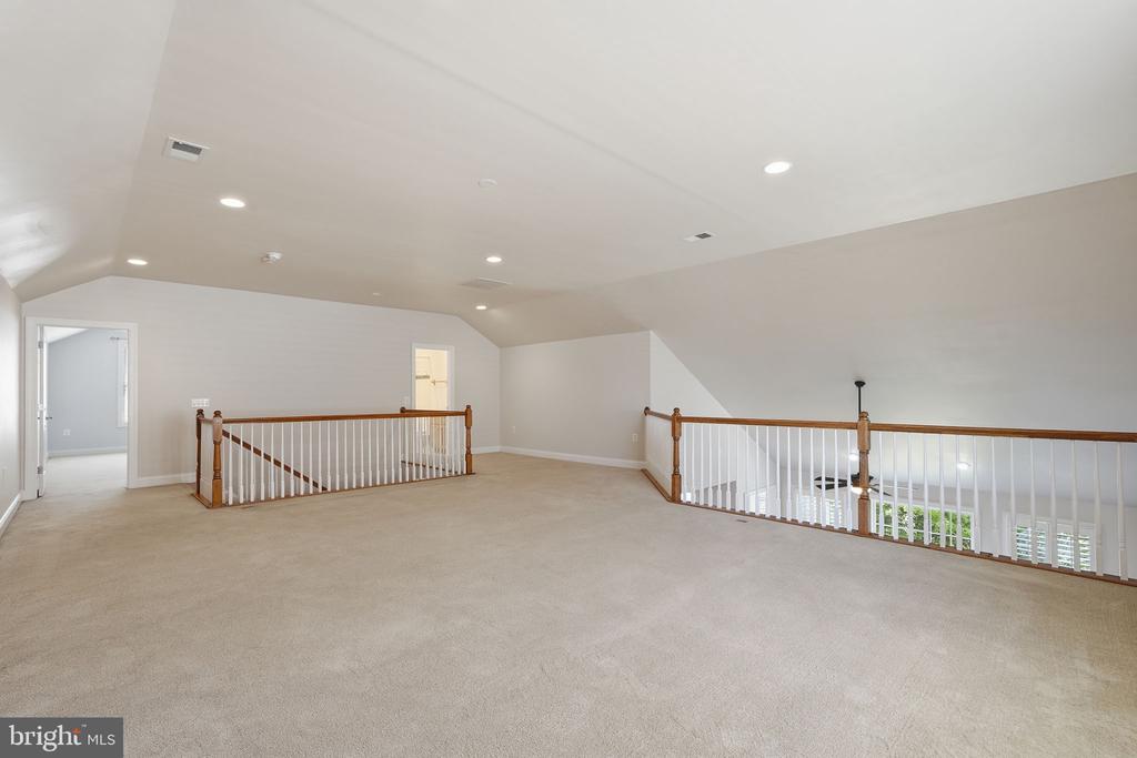 117 HARVESTER DRIVE