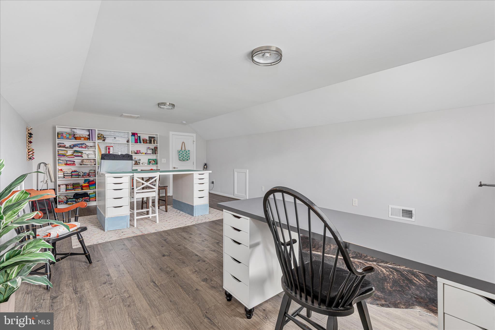 230 CONIFER LANE