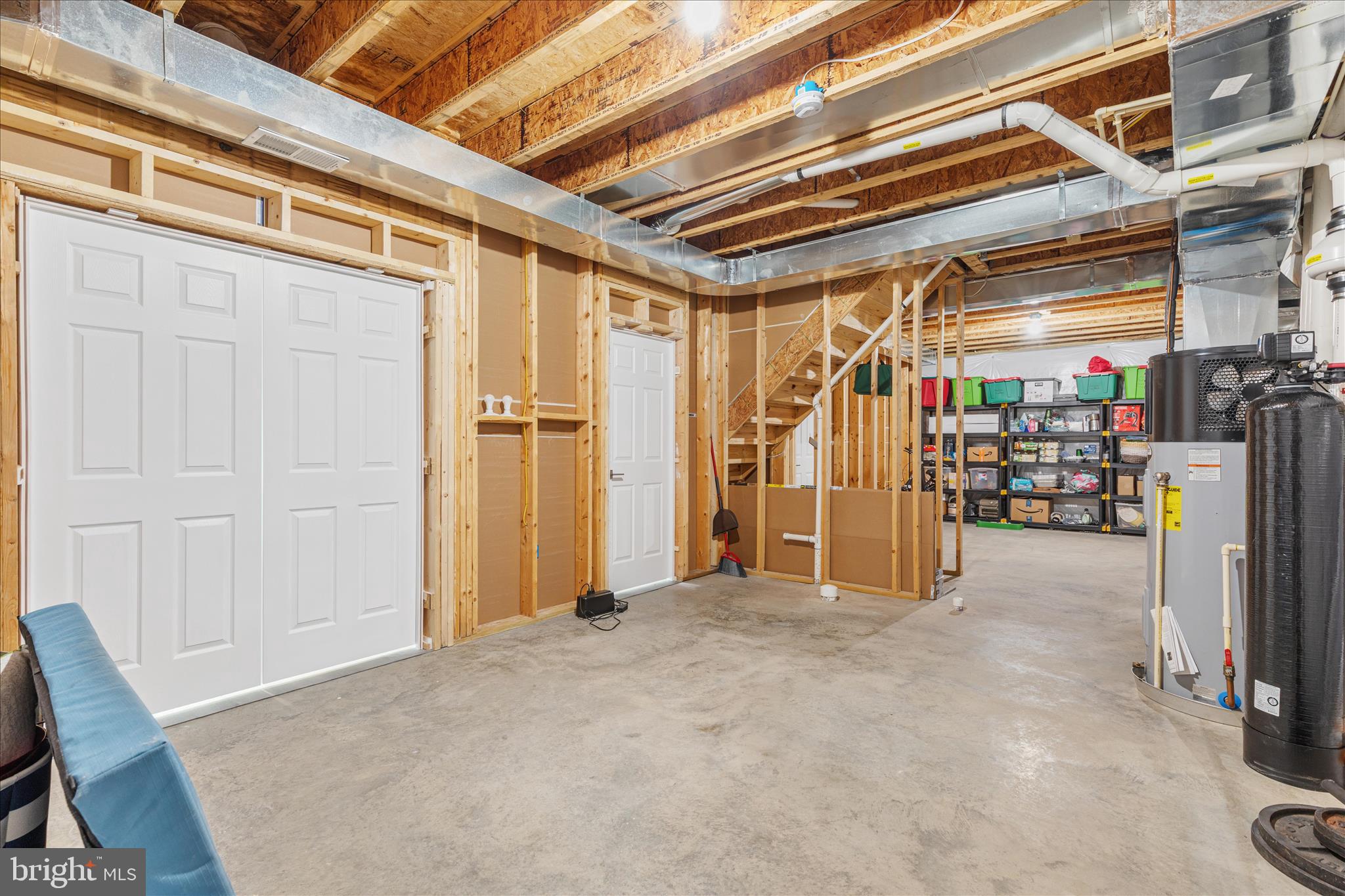 230 CONIFER LANE