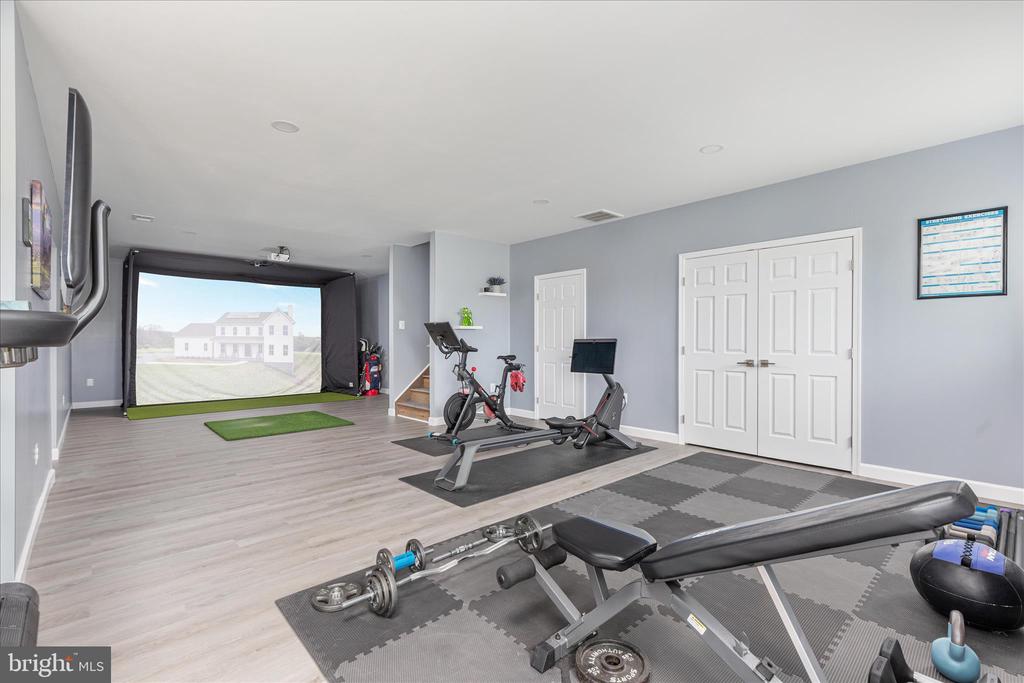 230 CONIFER LANE