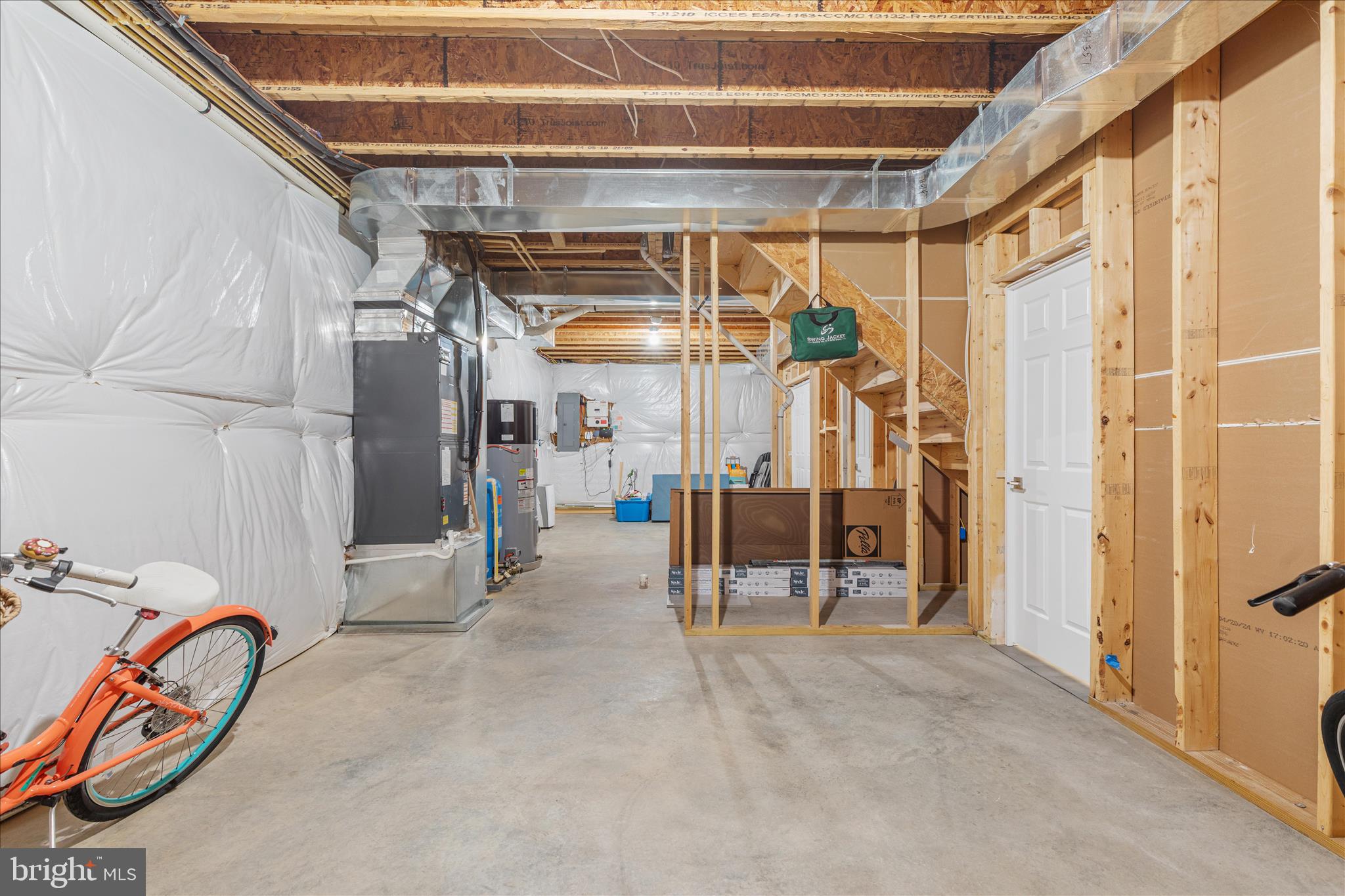 230 CONIFER LANE