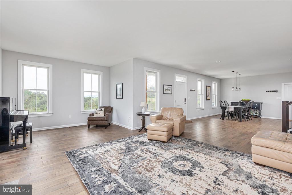 230 CONIFER LANE