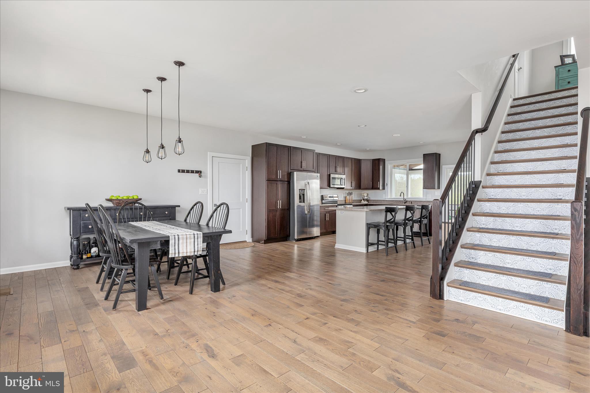 230 CONIFER LANE