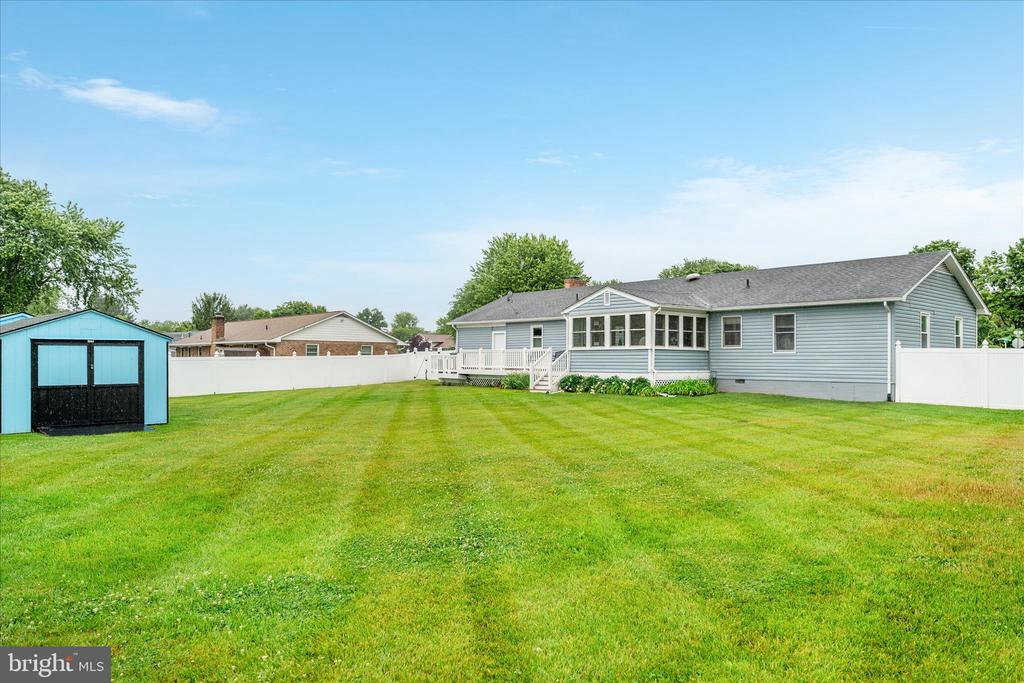 106 ESSEX CIRCLE