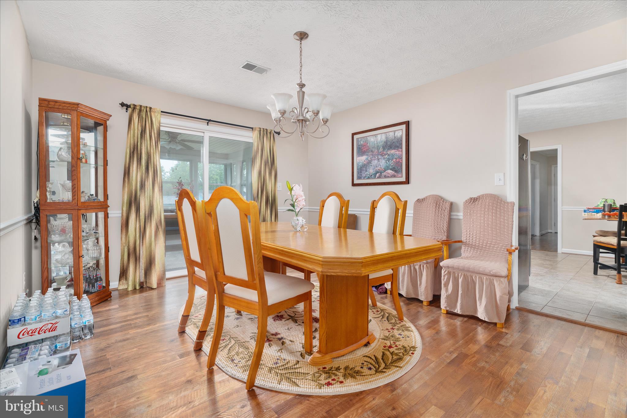 106 ESSEX CIRCLE