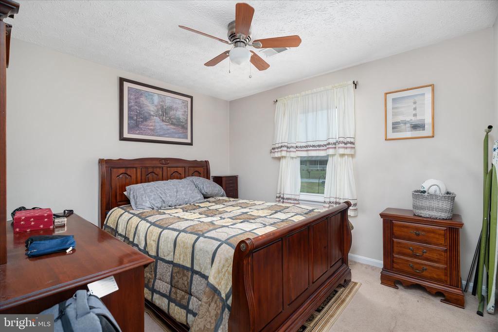 106 ESSEX CIRCLE