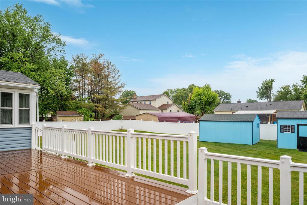 106 ESSEX CIRCLE