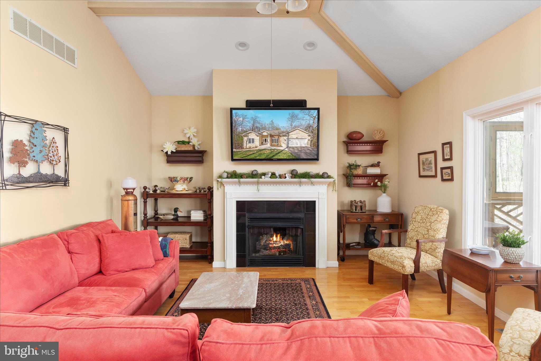 203 NORTHWOOD CIRCLE