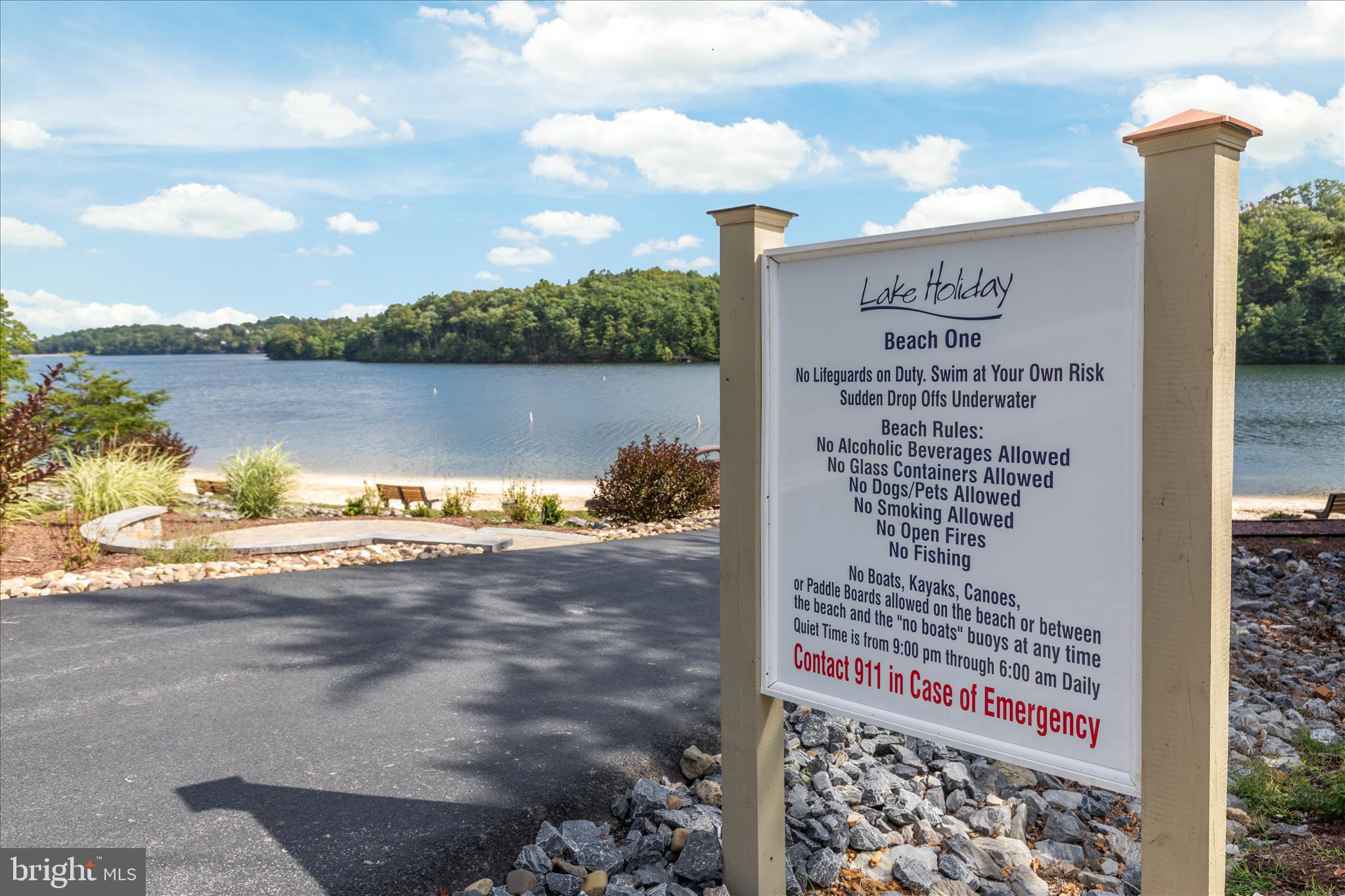 203 NORTHWOOD CIRCLE