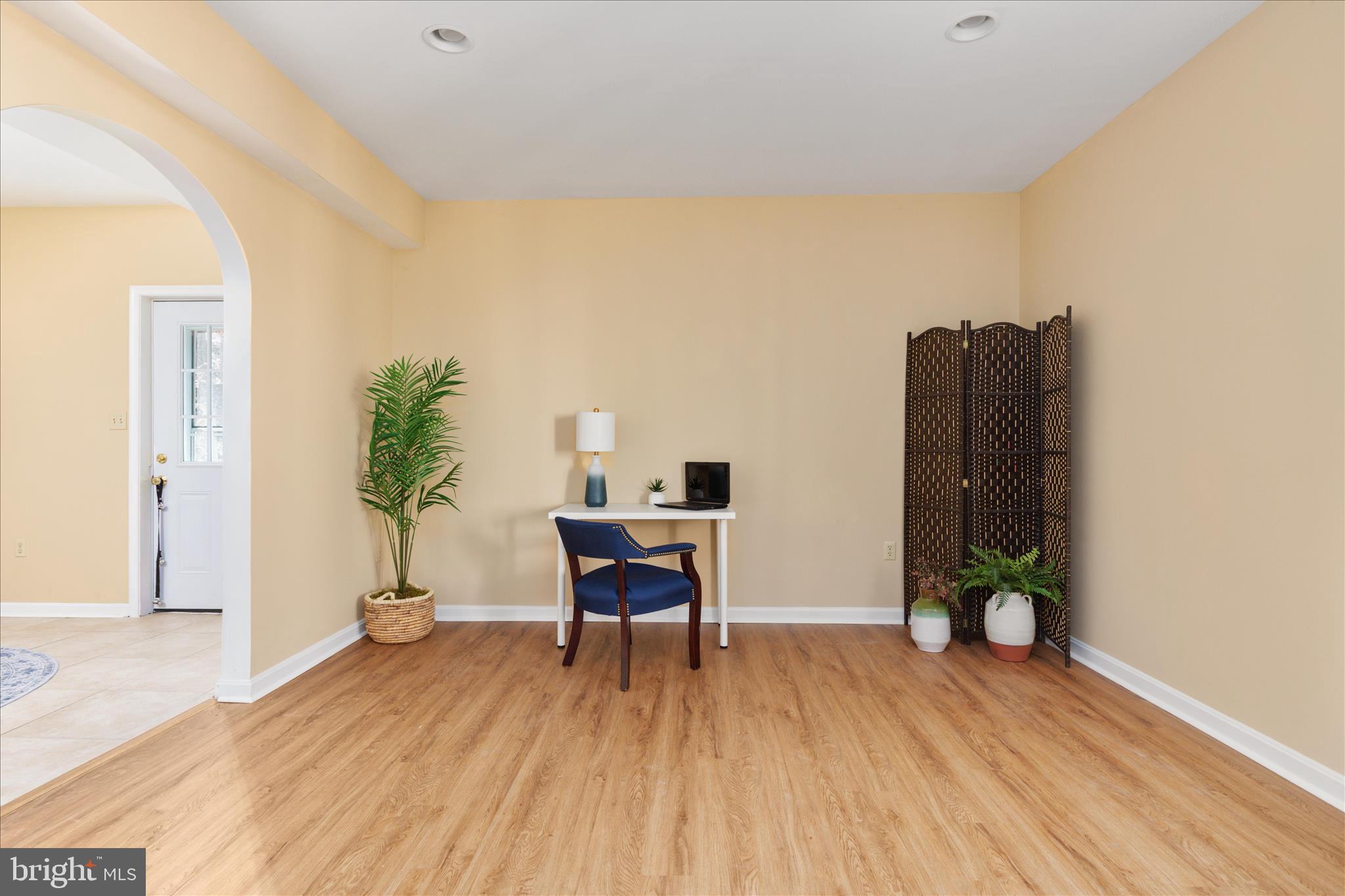 203 NORTHWOOD CIRCLE