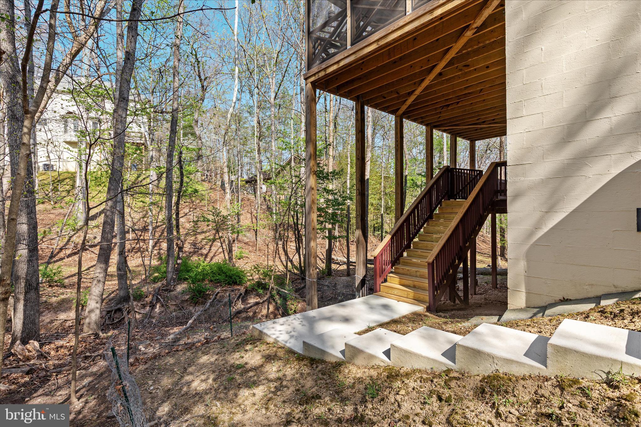 203 NORTHWOOD CIRCLE