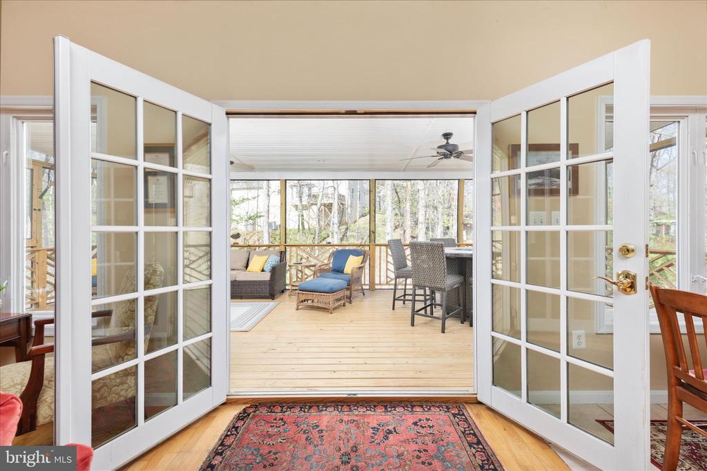 203 NORTHWOOD CIRCLE