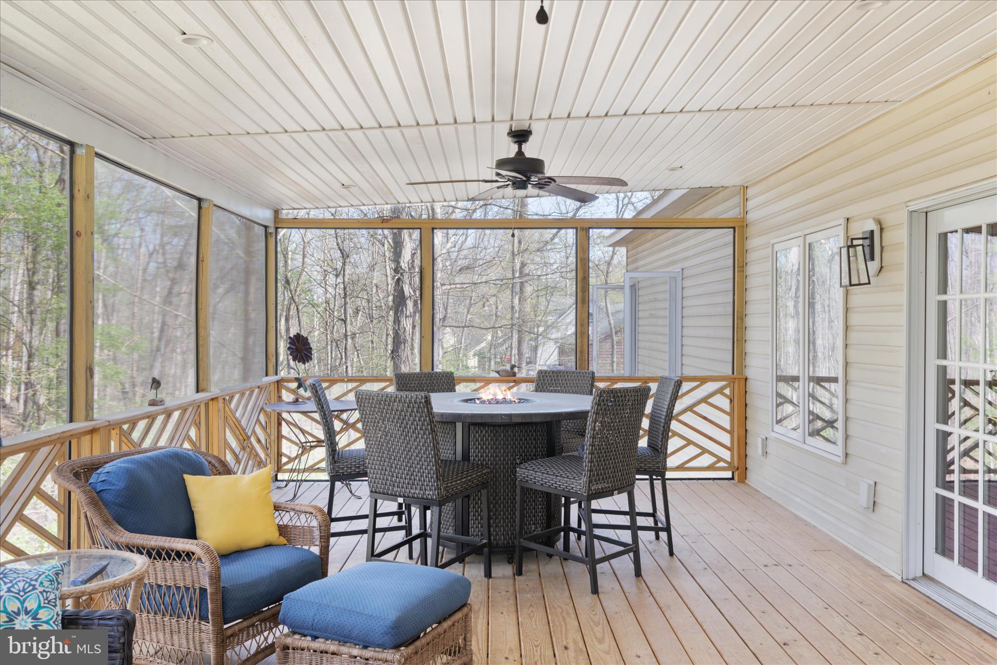 203 NORTHWOOD CIRCLE