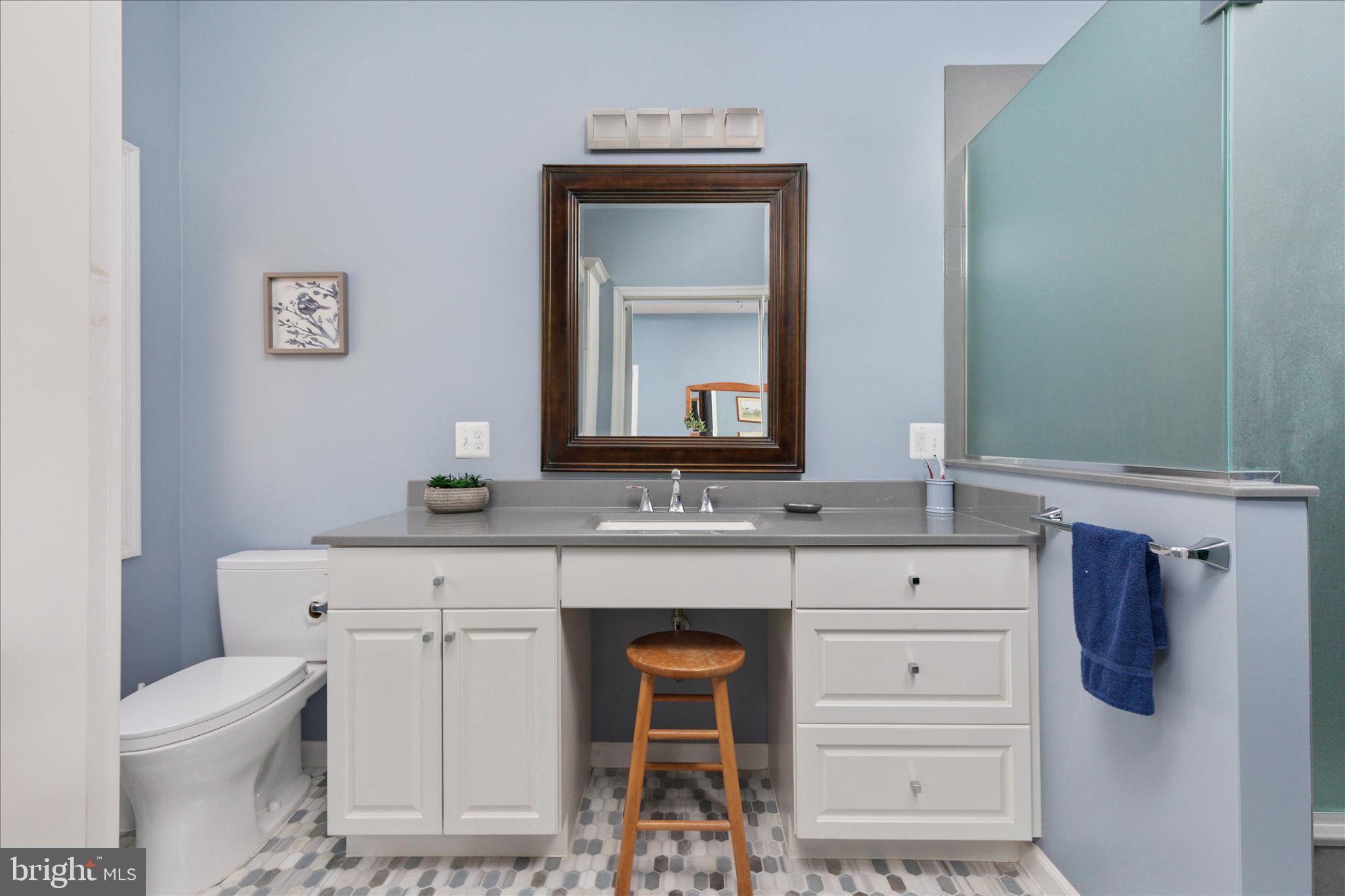 203 NORTHWOOD CIRCLE