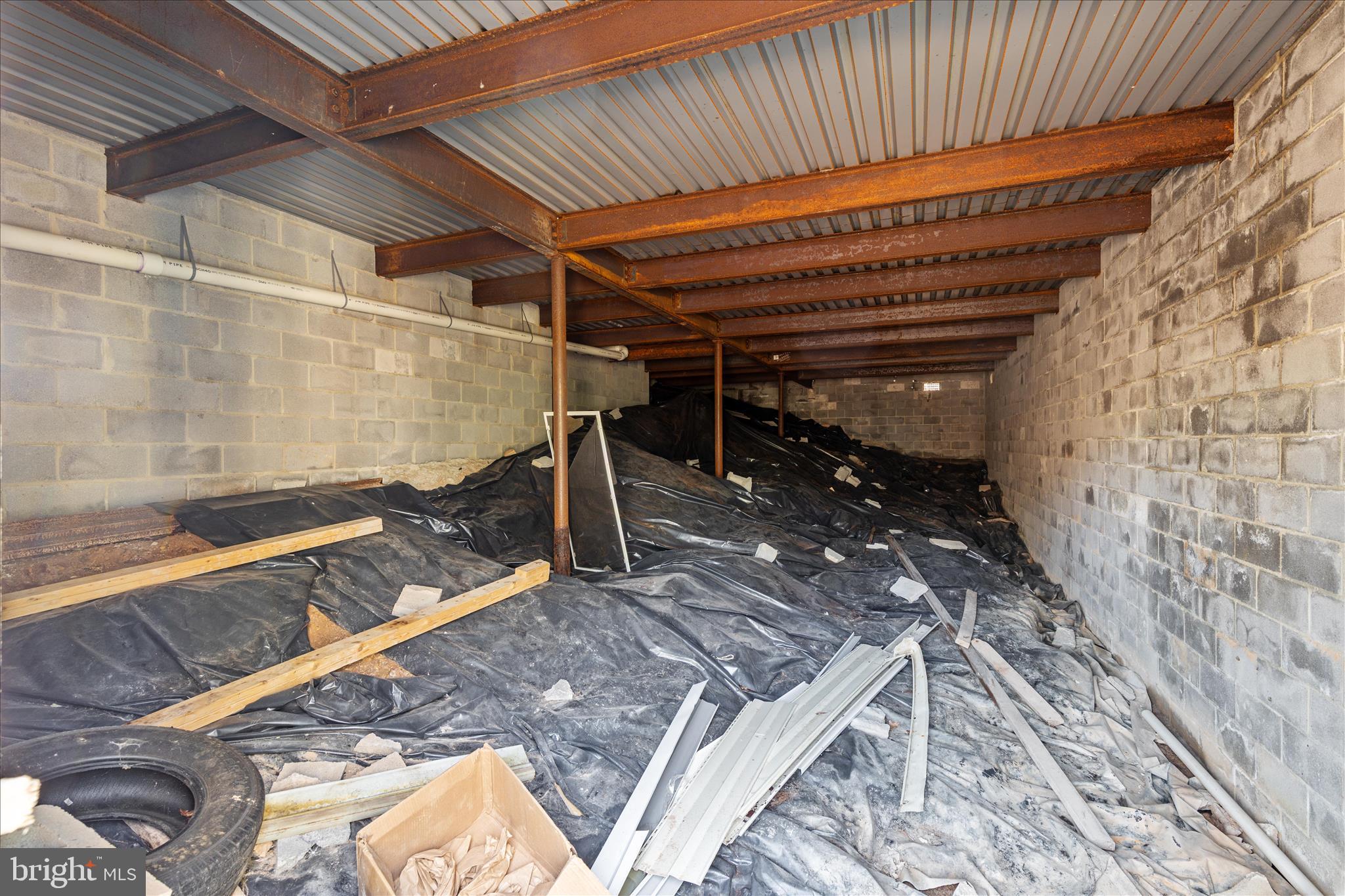 203 NORTHWOOD CIRCLE