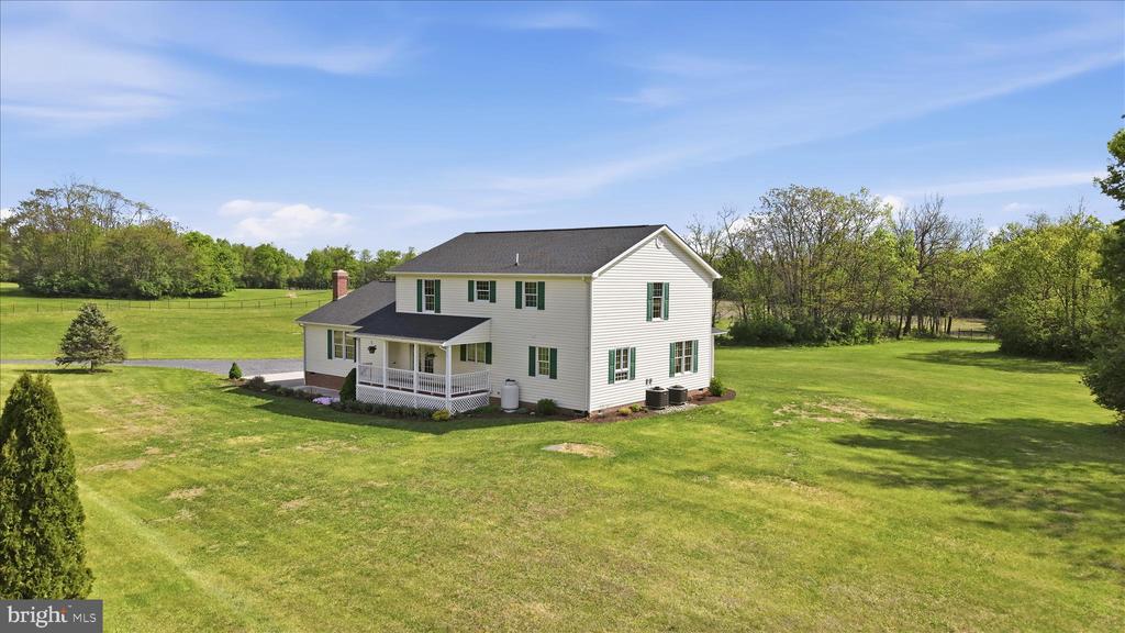 412 RUEBUCK ROAD