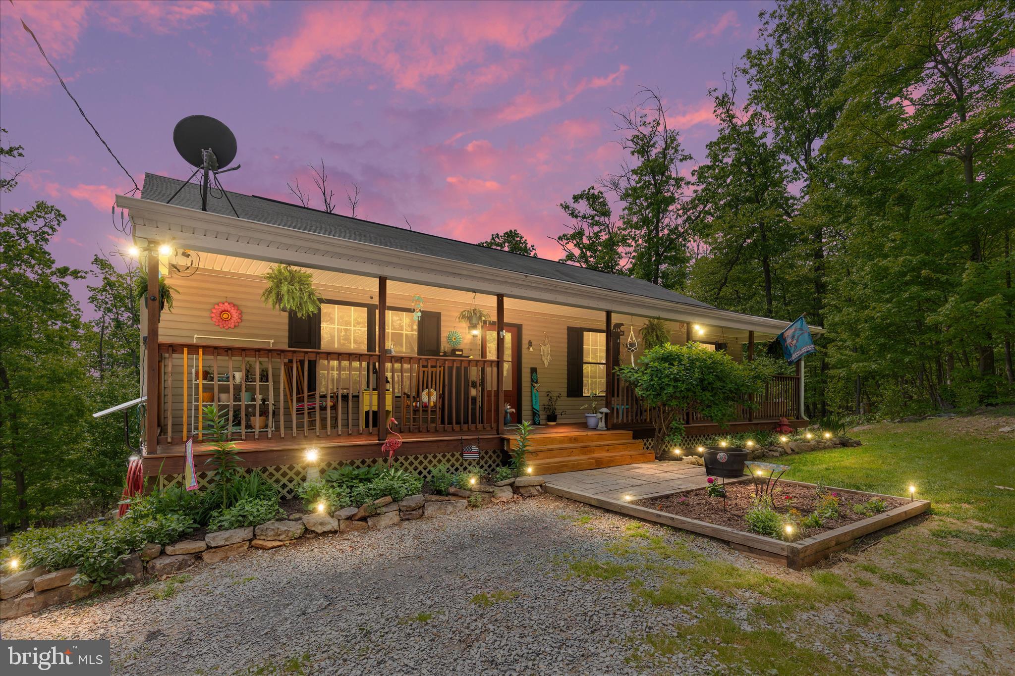 617 FOX TRAIL