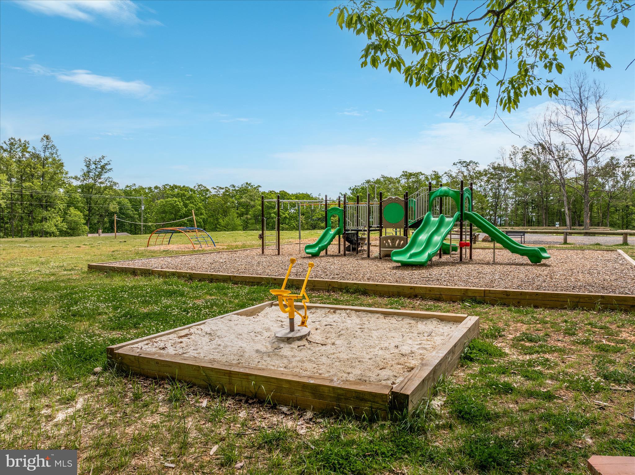 617 FOX TRAIL