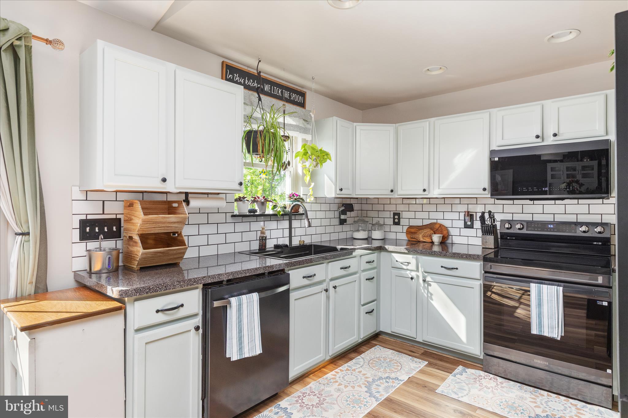 617 FOX TRAIL