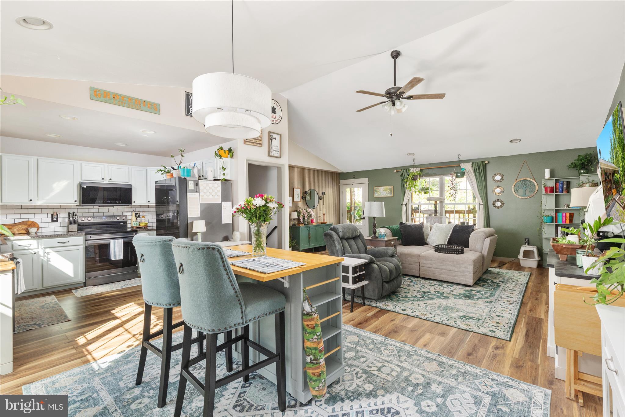 617 FOX TRAIL