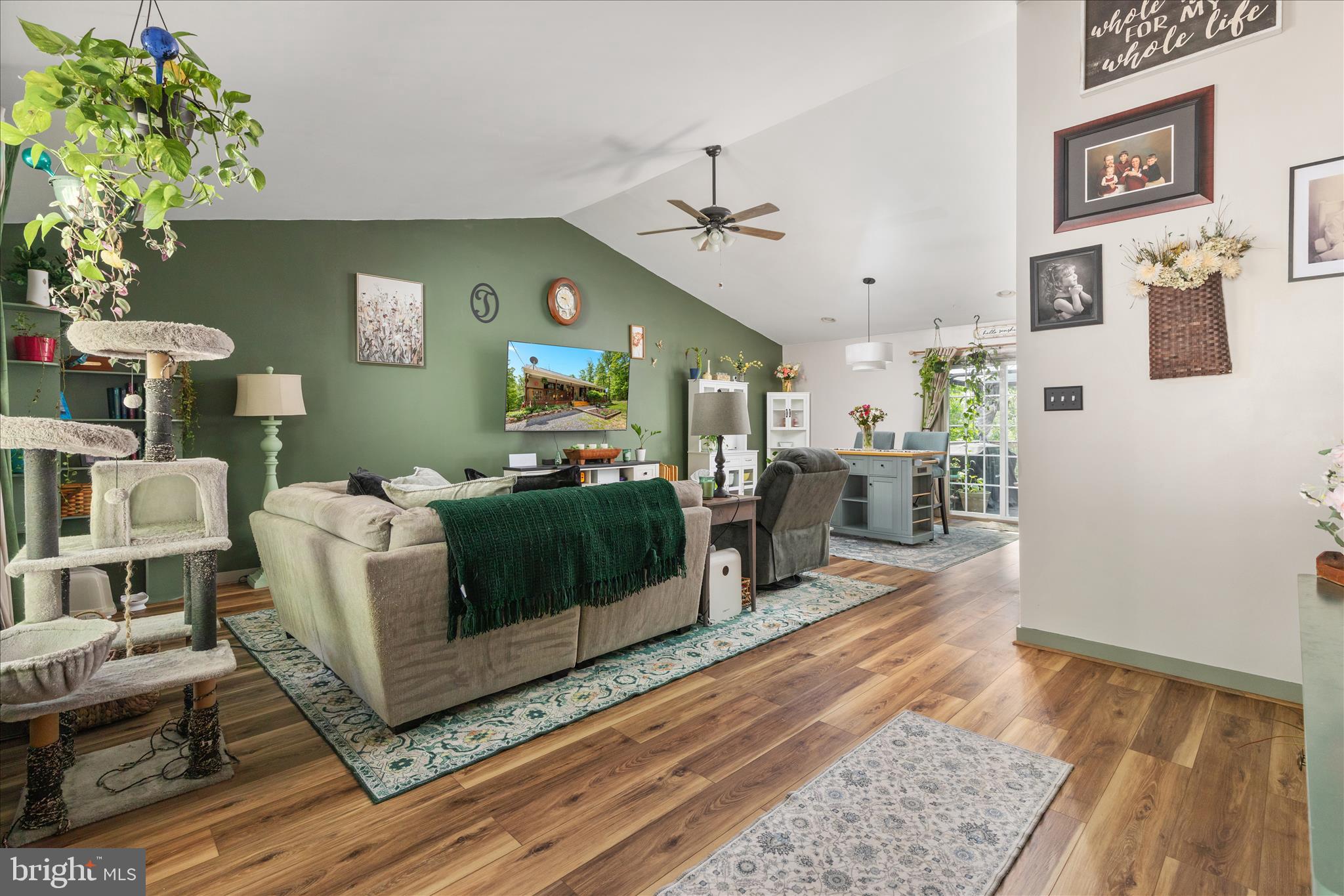 617 FOX TRAIL