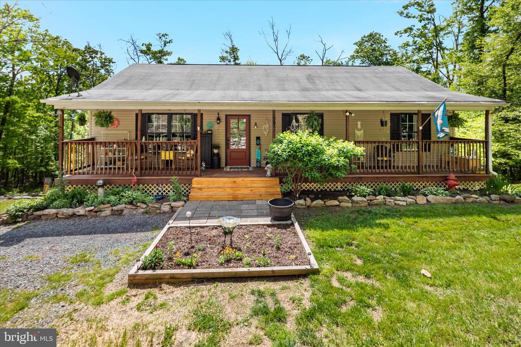 617 FOX TRAIL
