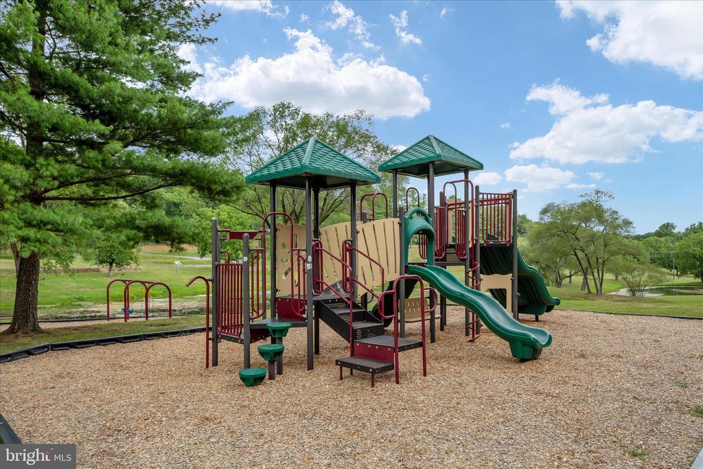 156 GERONIMO TRAIL
