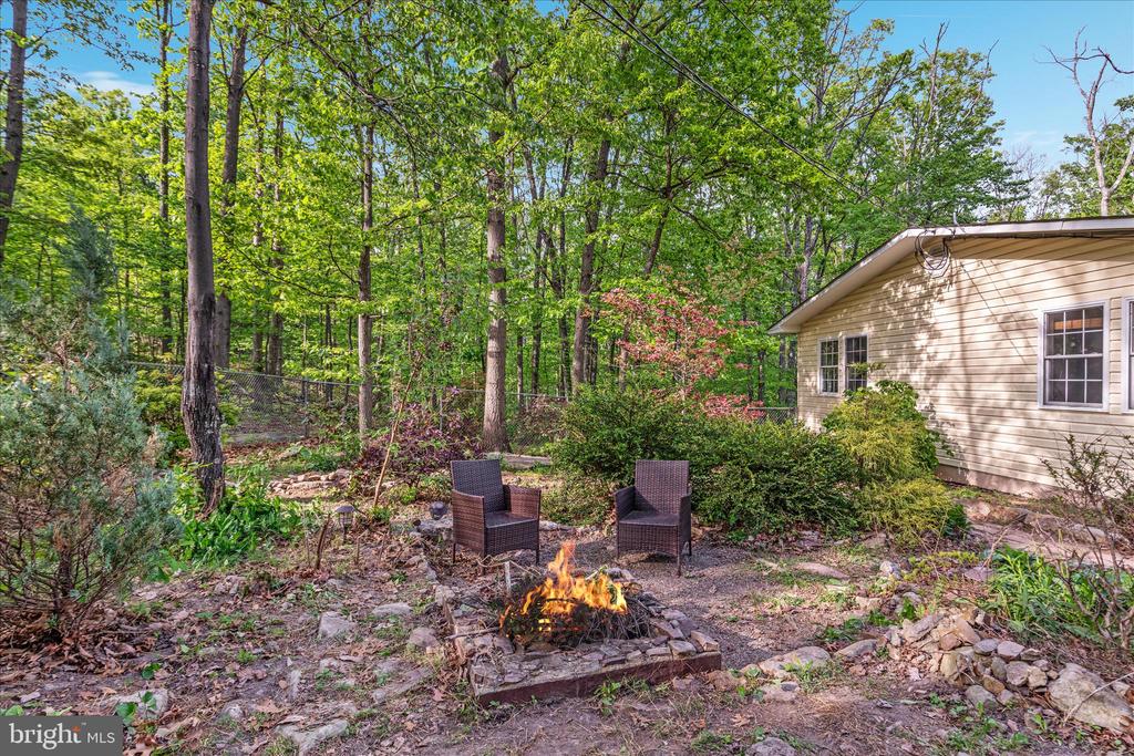 156 GERONIMO TRAIL