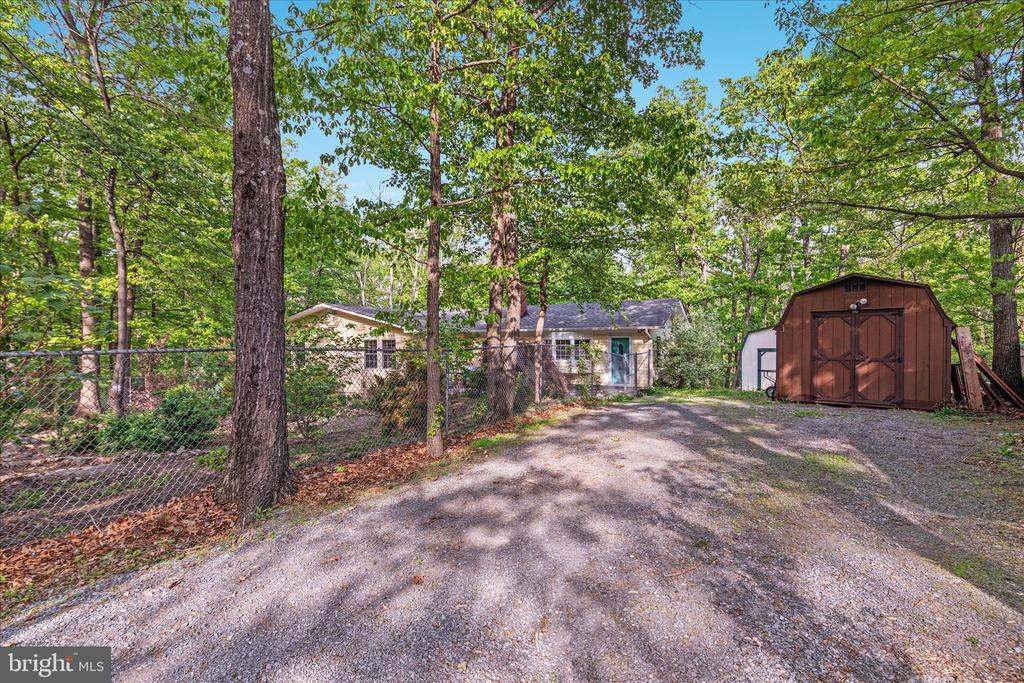 156 GERONIMO TRAIL