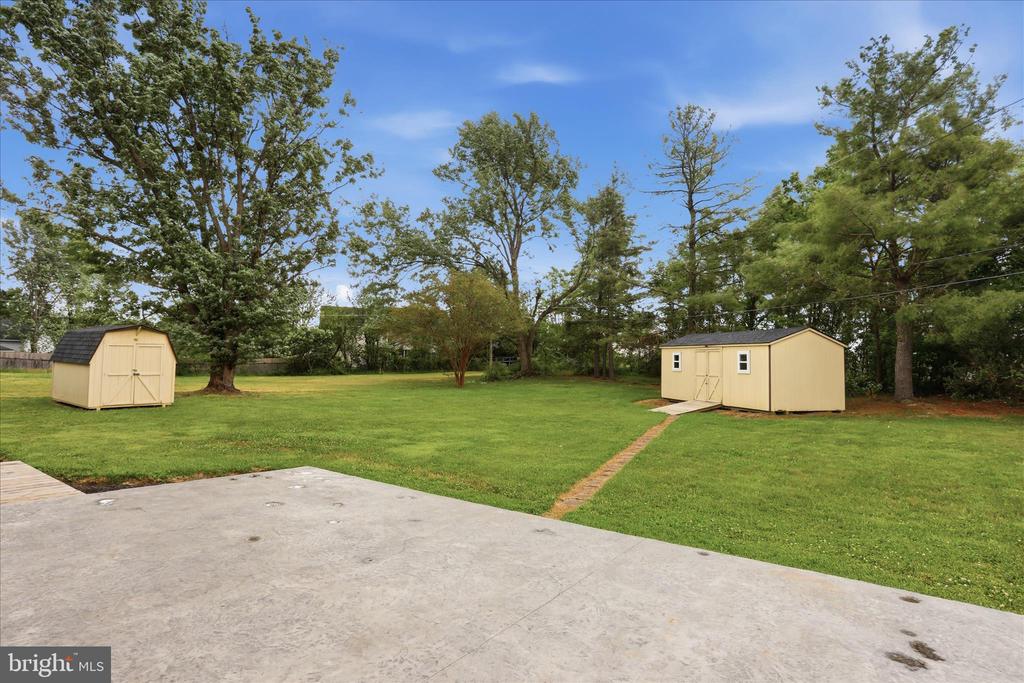 126 MEADOWBROOK