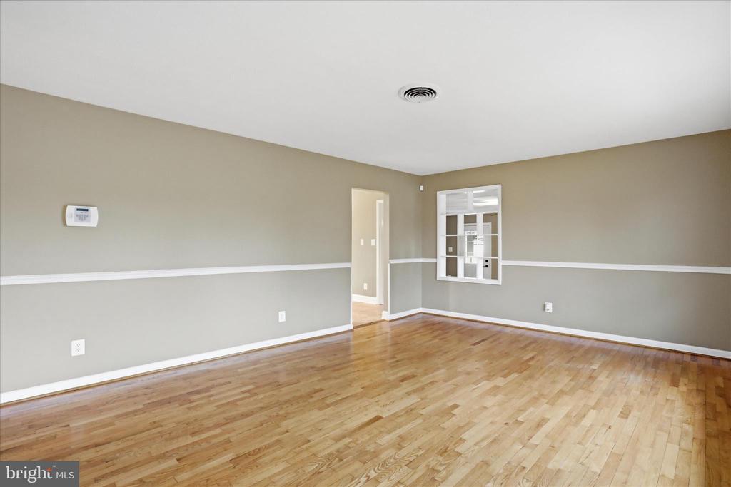 126 MEADOWBROOK